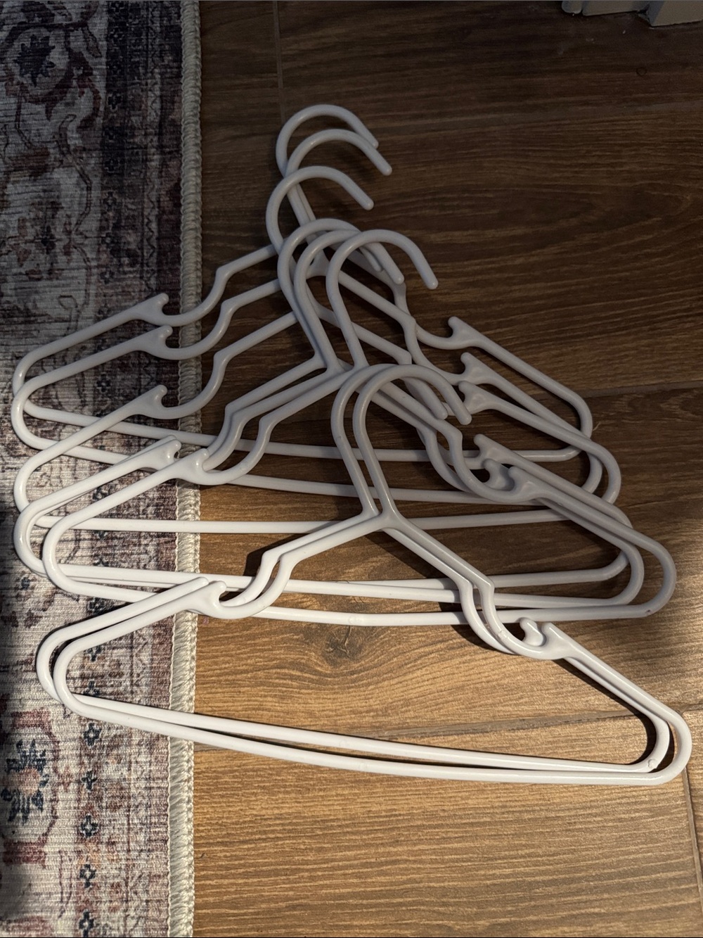 Kids Pink hangers (25 count) - Picture 5 of 5